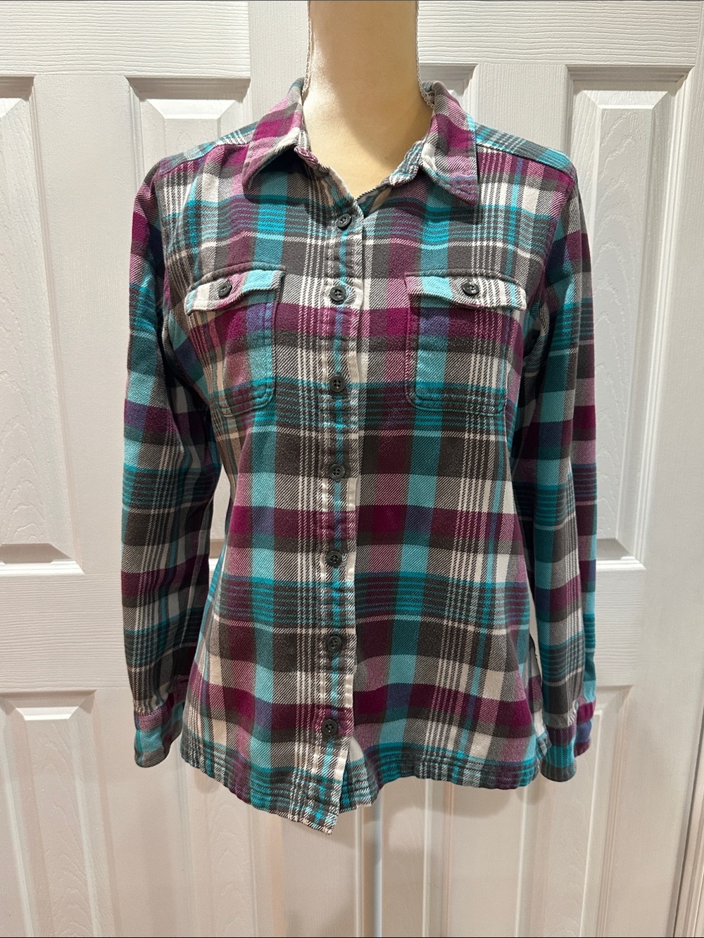 Patagonia Women's Long-Sleeved Fjord Flannel Shirt Size 8